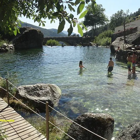 Alojamento de Acomodação e Pequeno-almoço O Vicente
