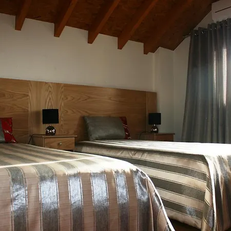 فندق مبيت وإفطار O Vicente 3*