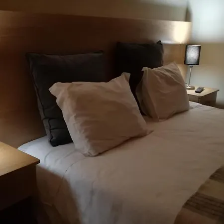 O Vicente Alojamento de Acomodação e Pequeno-almoço 3*